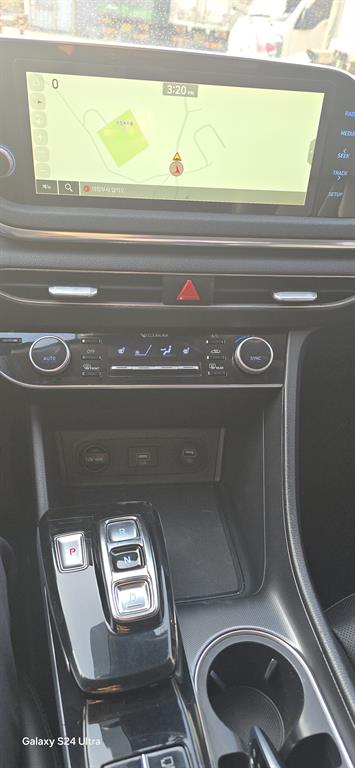 HYUNDAI Sonata - Vista 10