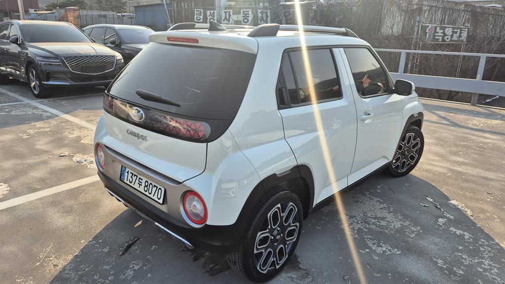 HYUNDAI Casper - Vista 7