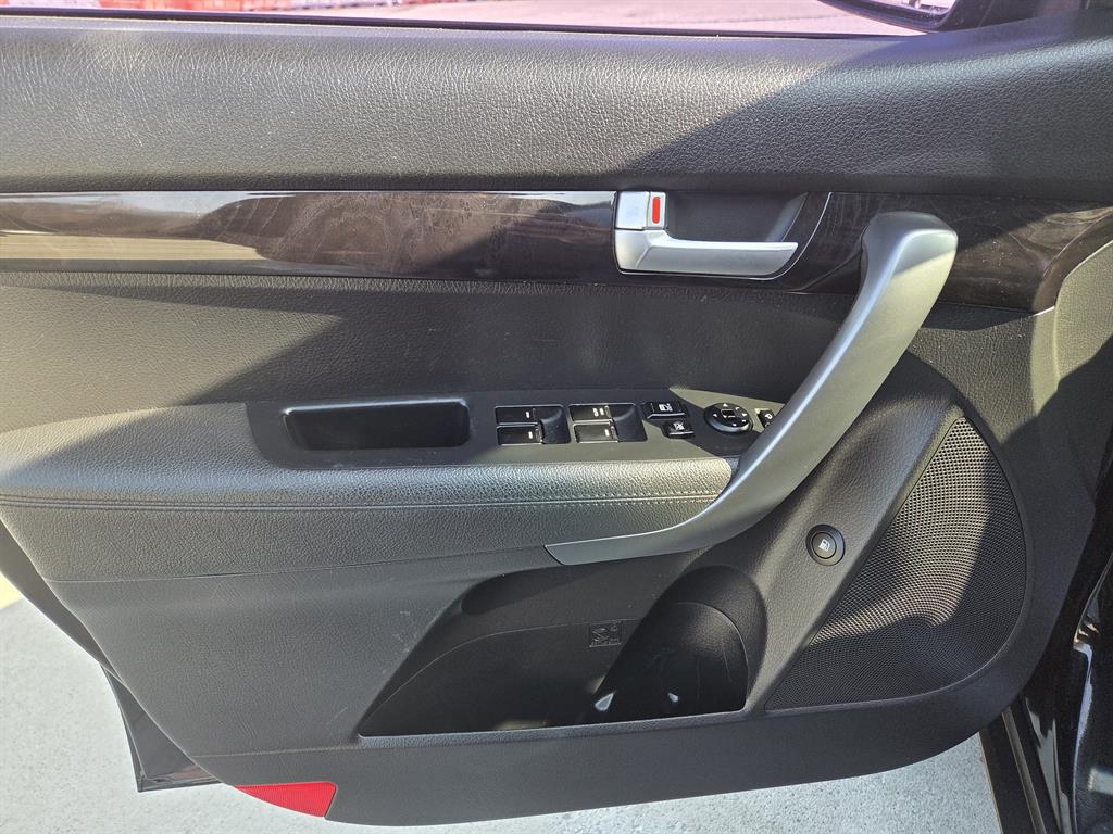 KIA Sorento 2014 Negro - Importación desde Corea - HF Imports Iquique - Foto 16