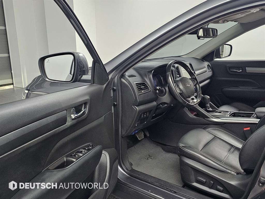 SAMSUNG QM6 - Vista 11