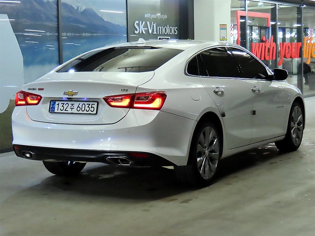 Chevrolet Malibu - Vista 4