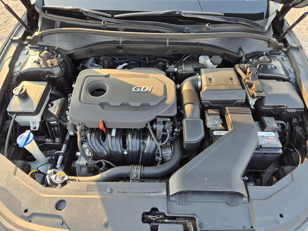 HYUNDAI Grandeur - Vista 5