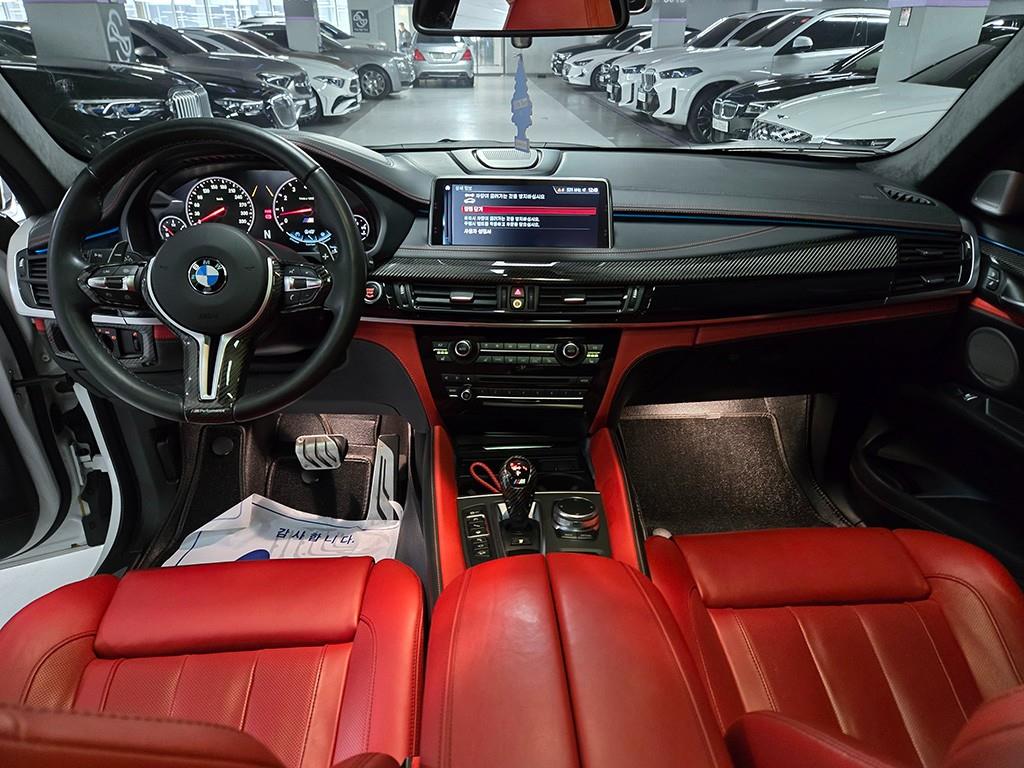 BMW X6M - Vista 9