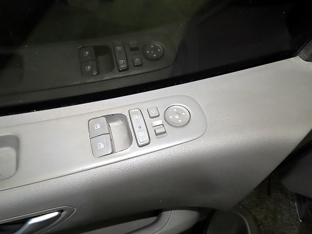 HYUNDAI Staria - Vista 12