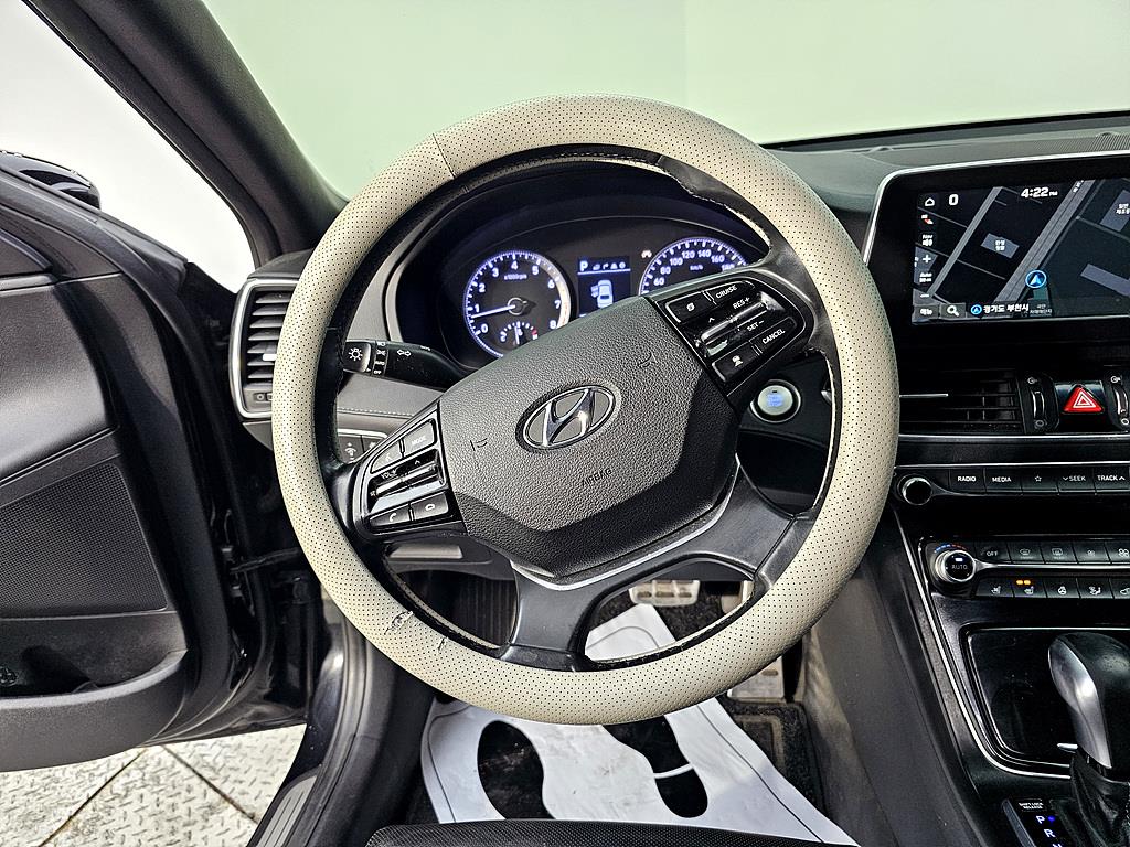 HYUNDAI Grandeur - Vista 12