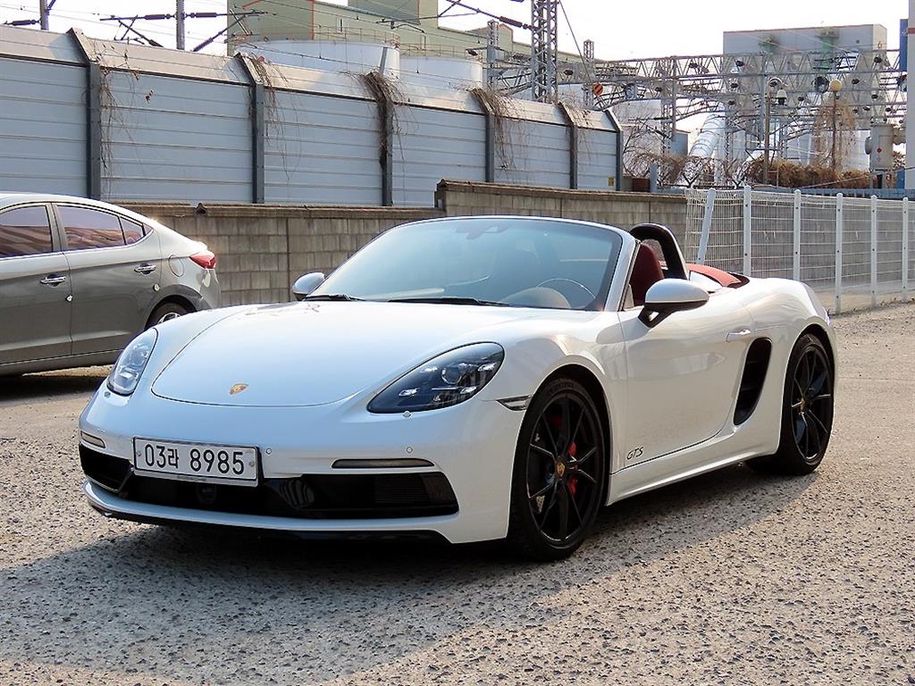 Porsche 718 - Vista 6