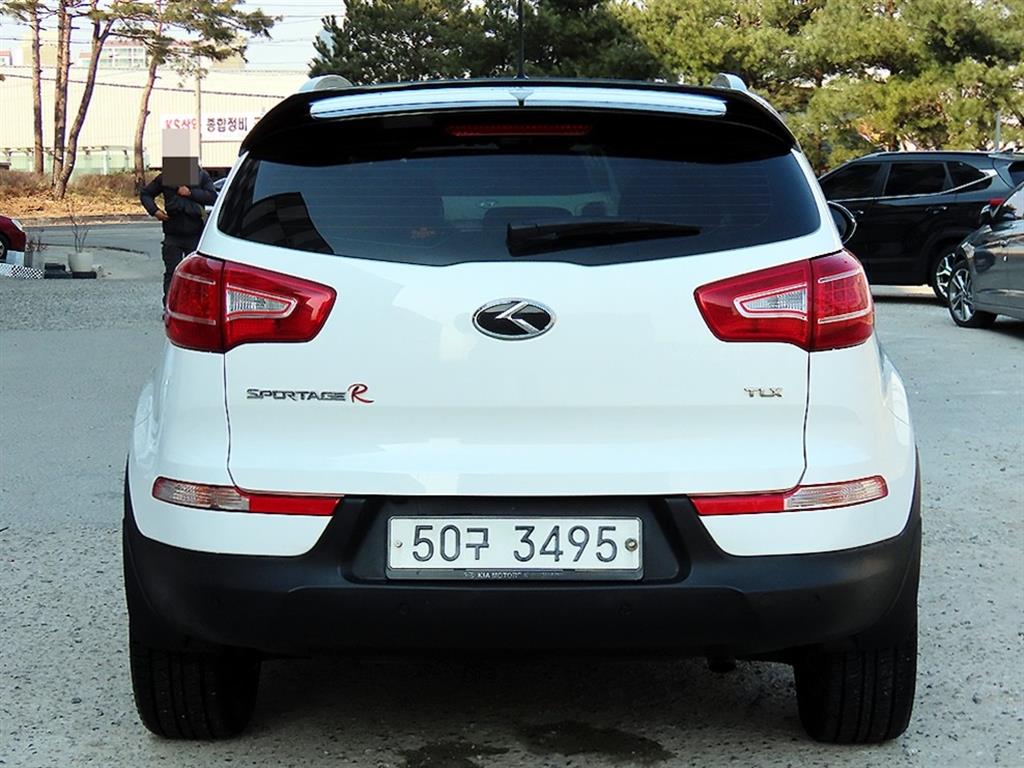 KIA Sportage - Vista 4