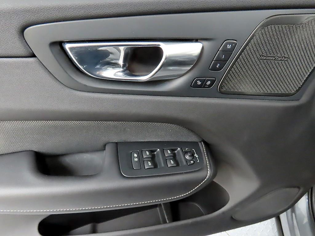 Volvo XC60 - Vista 11