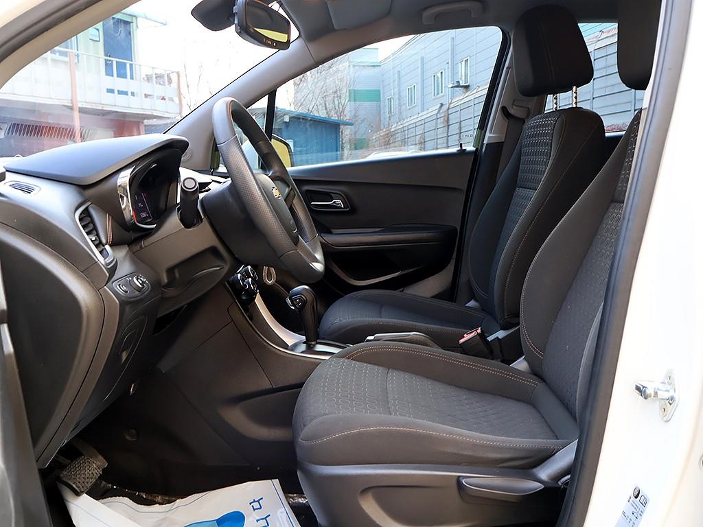 Chevrolet Trax 2019 Blanco - Importación desde Corea - HF Imports Iquique - Foto 12