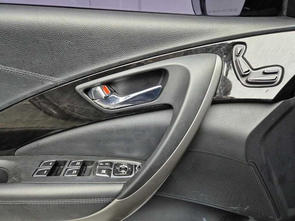 HYUNDAI Grandeur 2016 Negro - Importación desde Corea - HF Imports Iquique - Foto 17