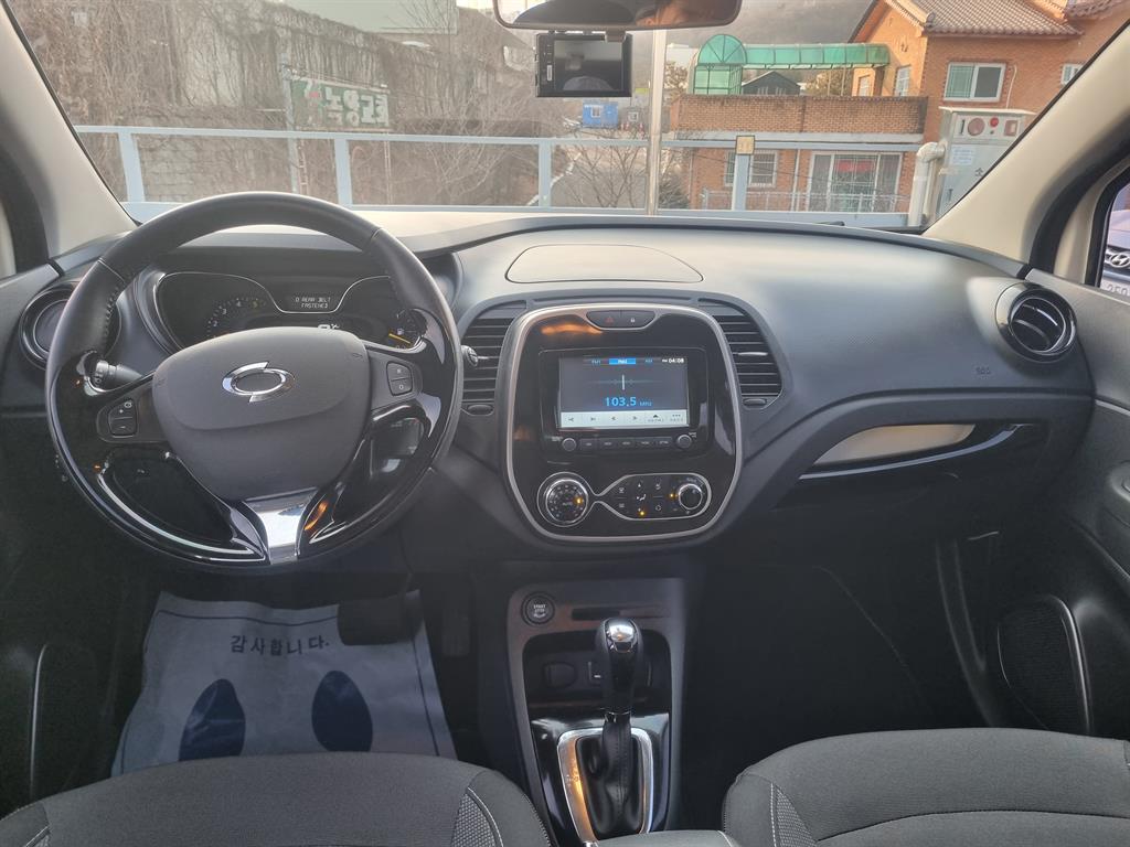 SAMSUNG QM3 - Vista 12