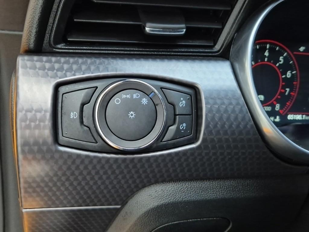 Ford Mustang - Vista 6