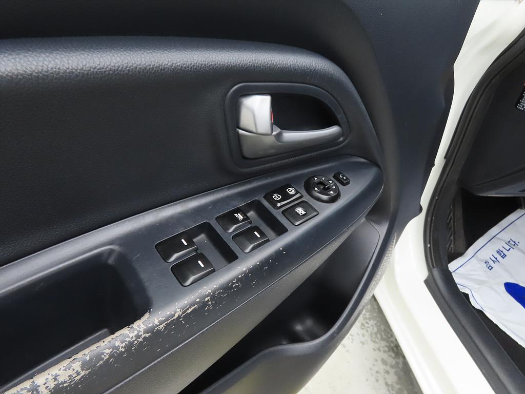 KIA Pride 2014 Blanco - Importación desde Corea - HF Imports Iquique - Foto 14