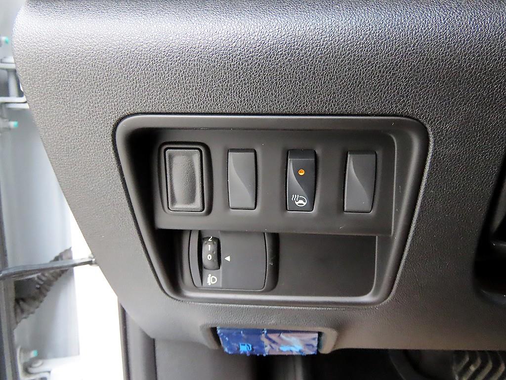 SAMSUNG QM6 - Vista 12