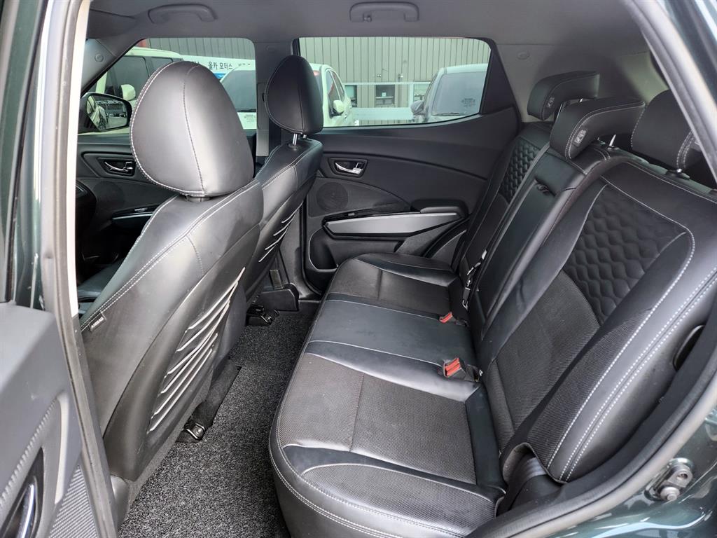 Ssangyong Tivoli 2018 Verde - Importación desde Corea - HF Imports Iquique - Foto 16