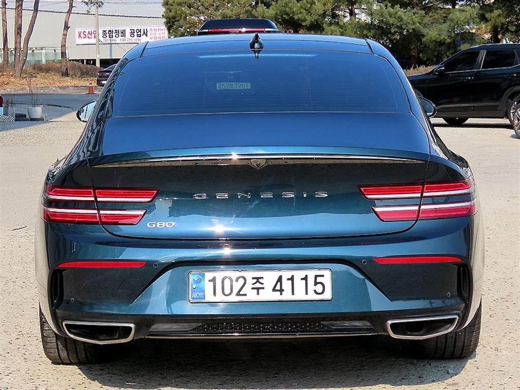 Genesis G80 - Vista 4