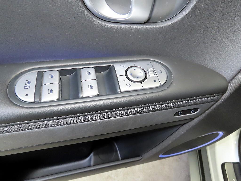 HYUNDAI Ioniq 5 2023 Blanco - Importación desde Corea - HF Imports Iquique - Foto 13