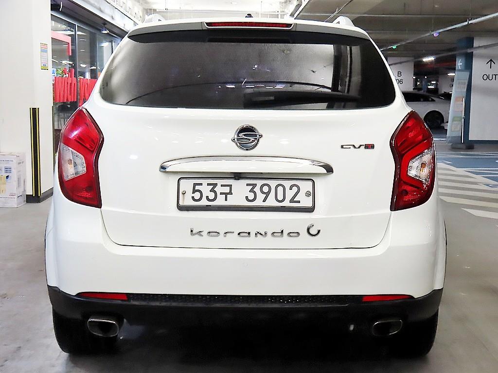 Ssangyong Korando - Vista 5