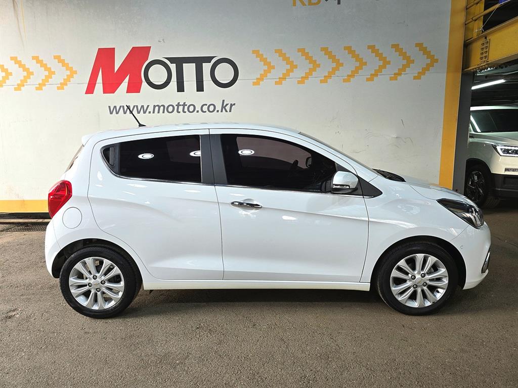 Chevrolet Spark - Vista 4