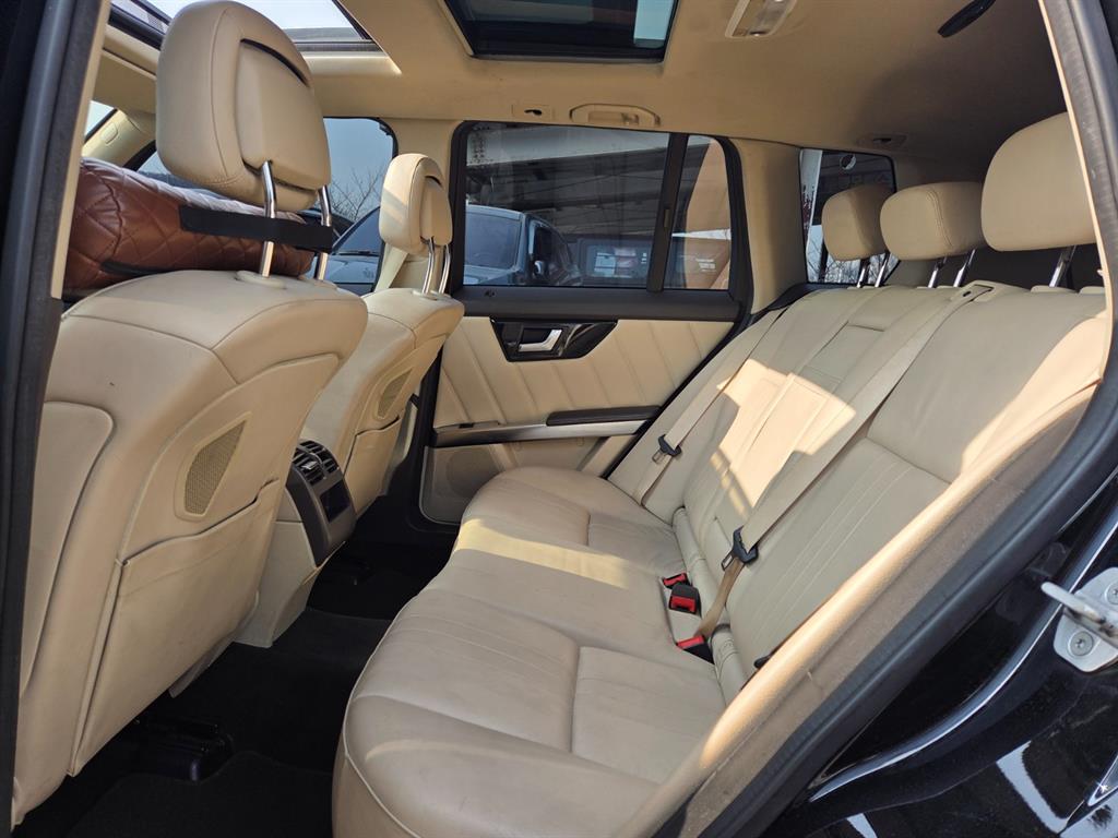 Mercedes Benz GLK Class - Vista 8