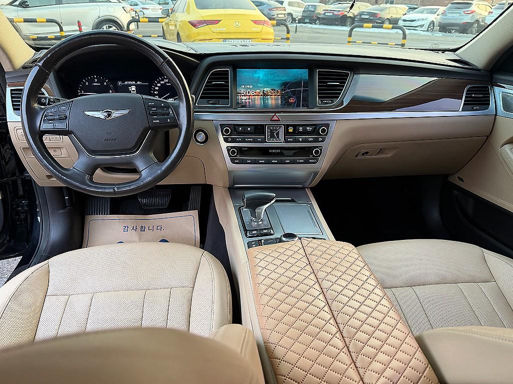 Genesis G80 - Vista 5
