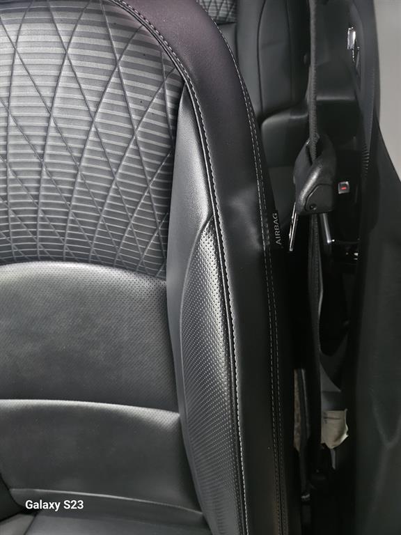 Ssangyong Tivoli - Vista 5