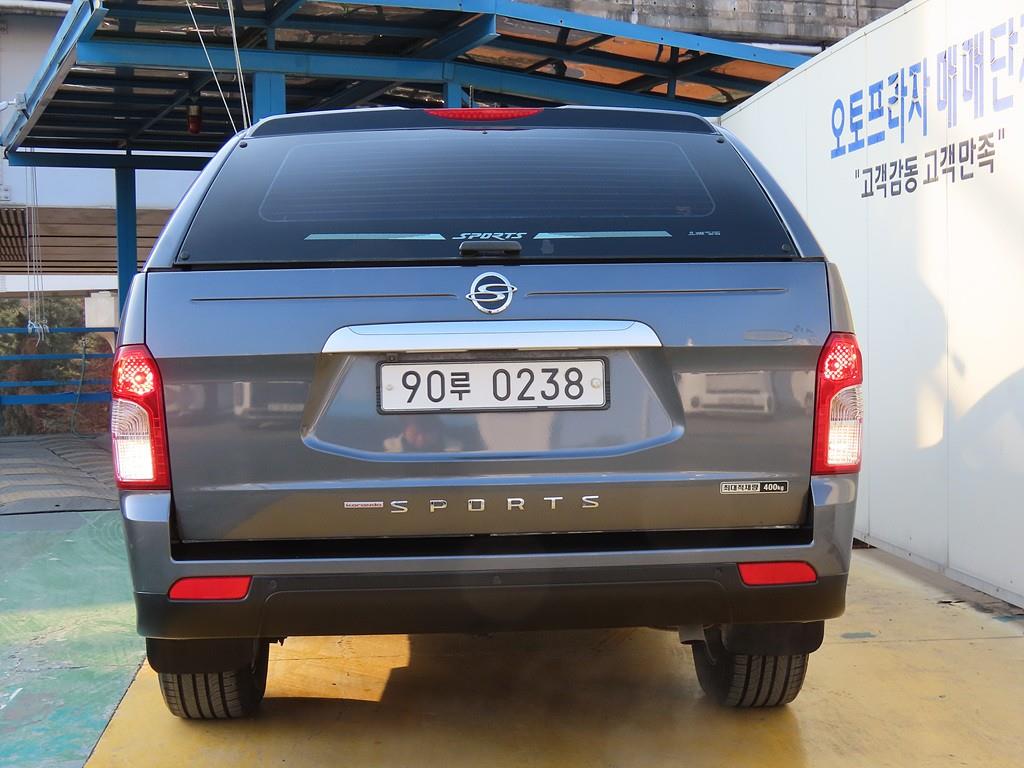 Ssangyong Korando - Vista 4