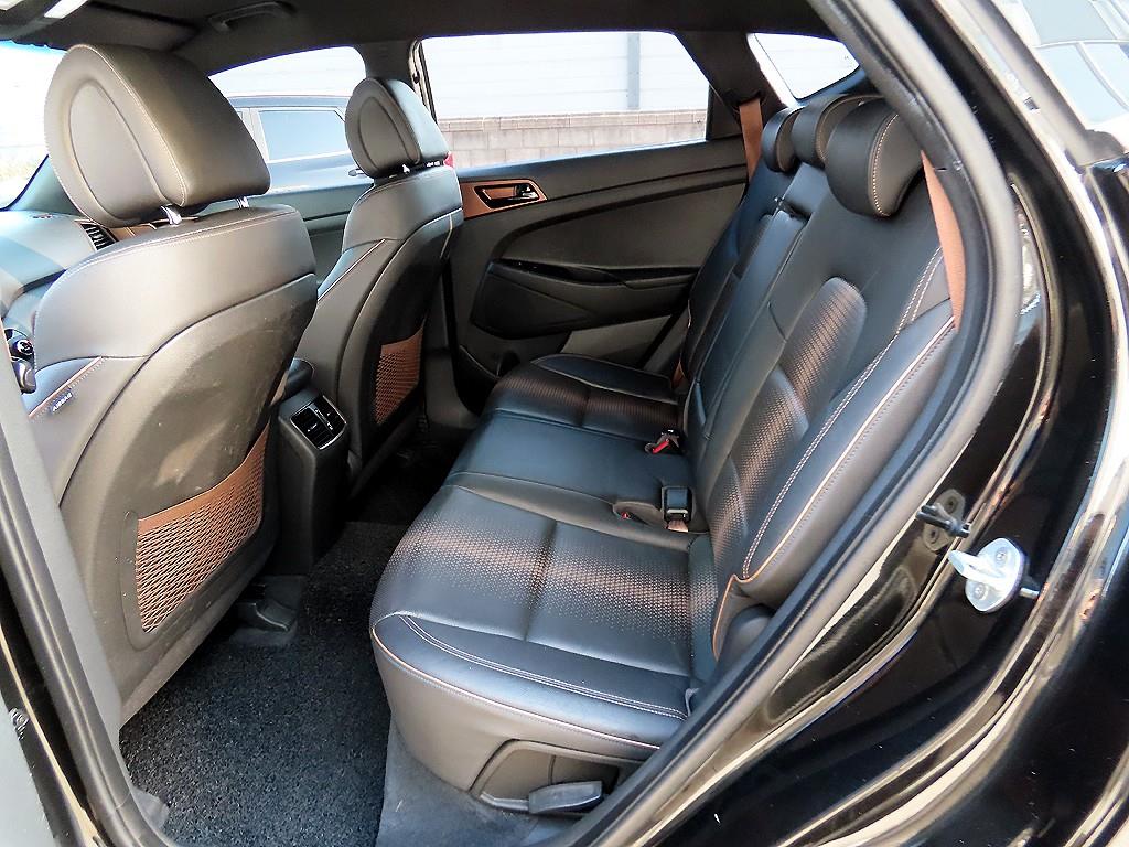 HYUNDAI Tucson - Vista 6