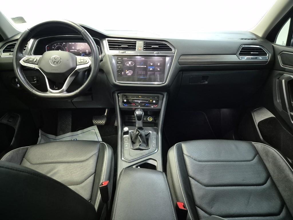 Volkswagen Tiguan - Vista 6