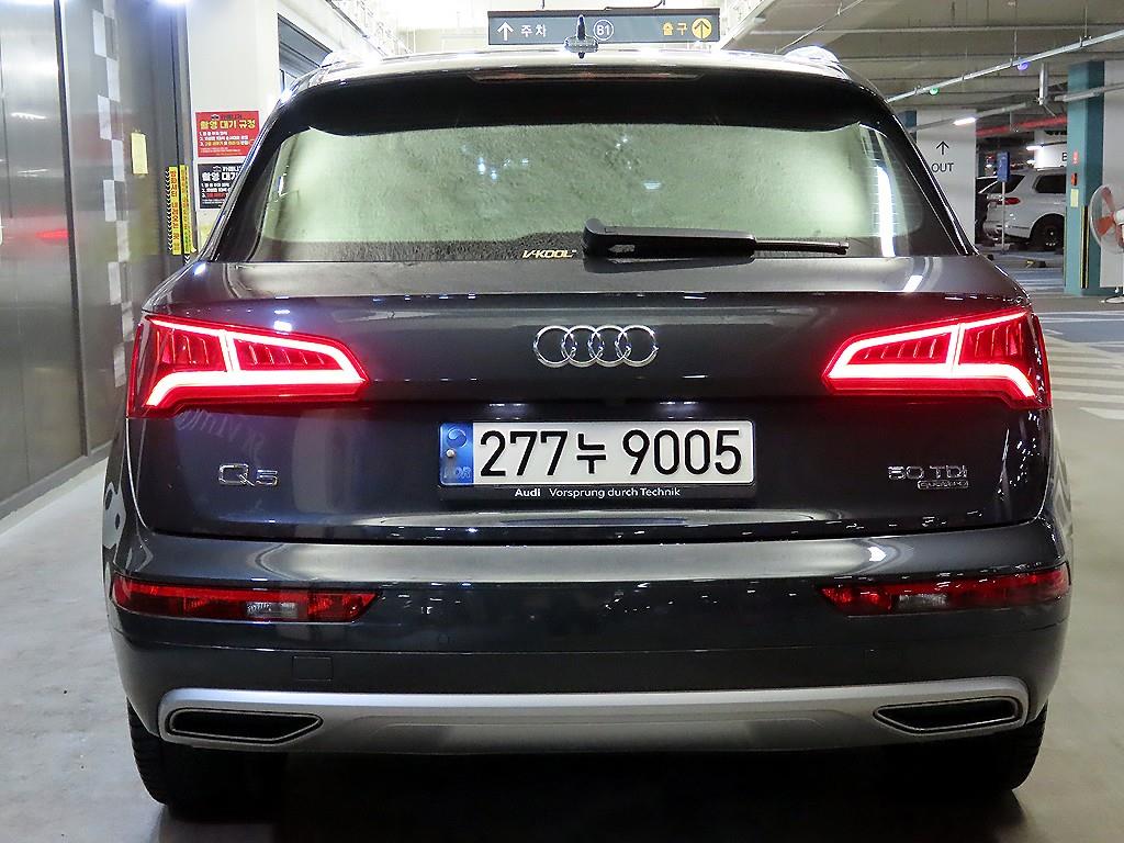 Audi Q5 - Vista 5