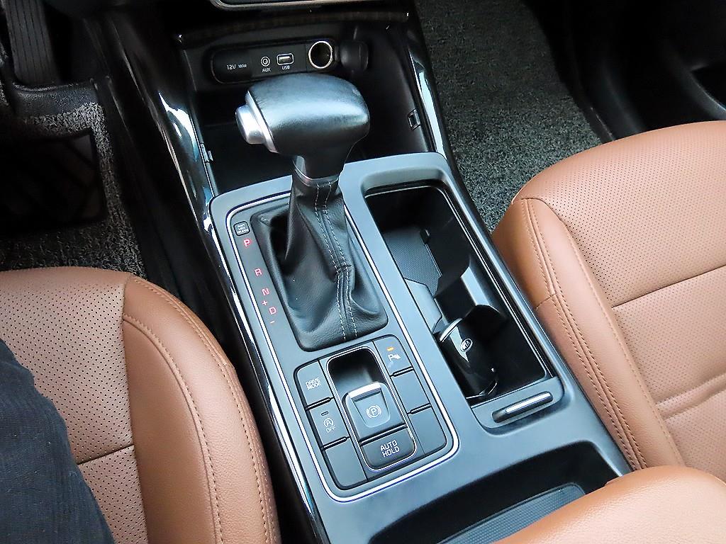 KIA Sorento - Vista 10