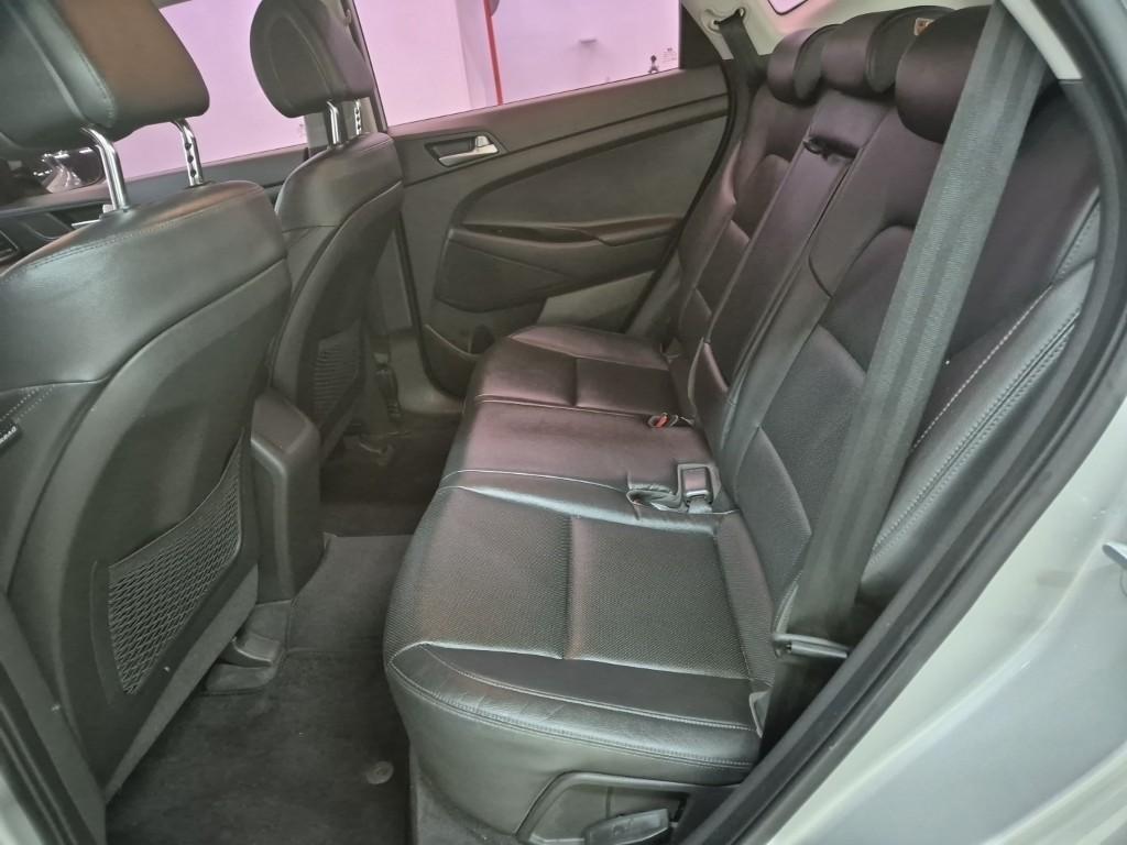 HYUNDAI Tucson - Vista 12