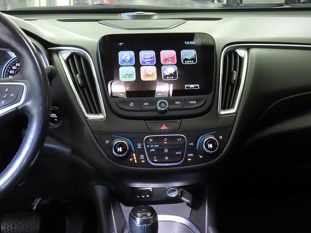 Chevrolet Malibu - Vista 11