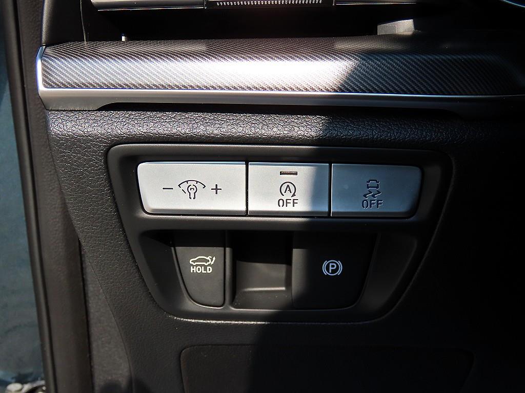 Genesis G80 - Vista 12