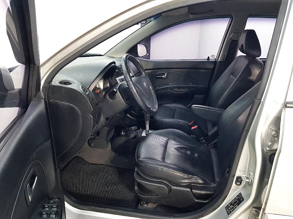 KIA Morning - Vista 8