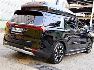 KIA Carnival - Vista 8