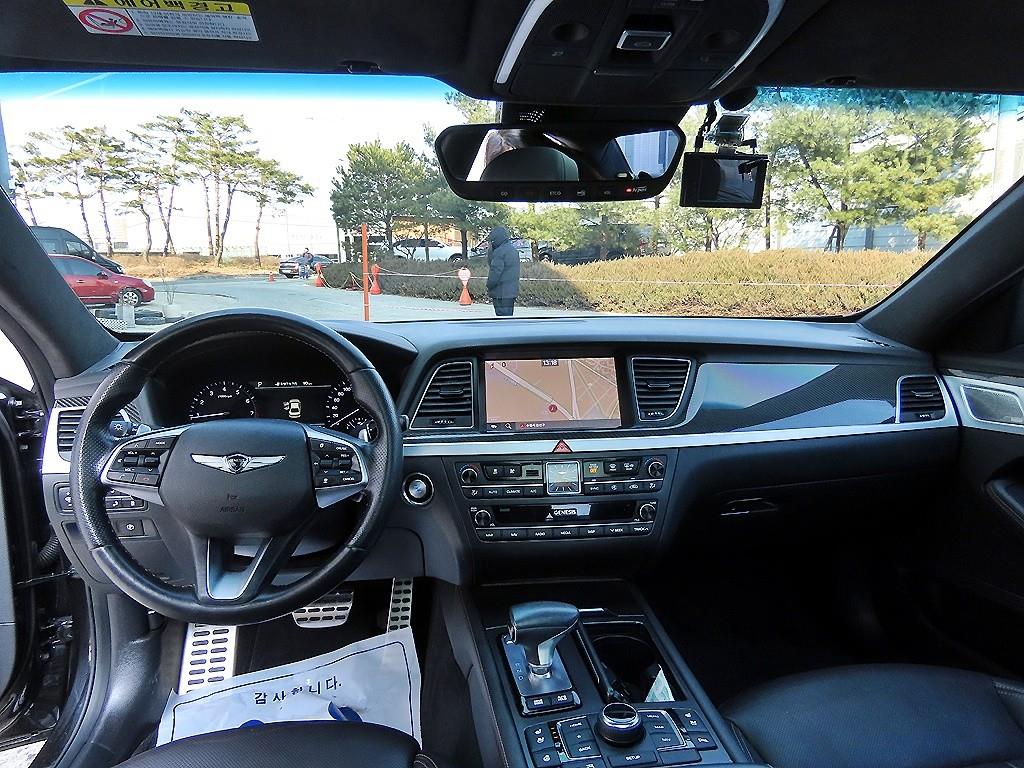 Genesis G80 - Vista 7