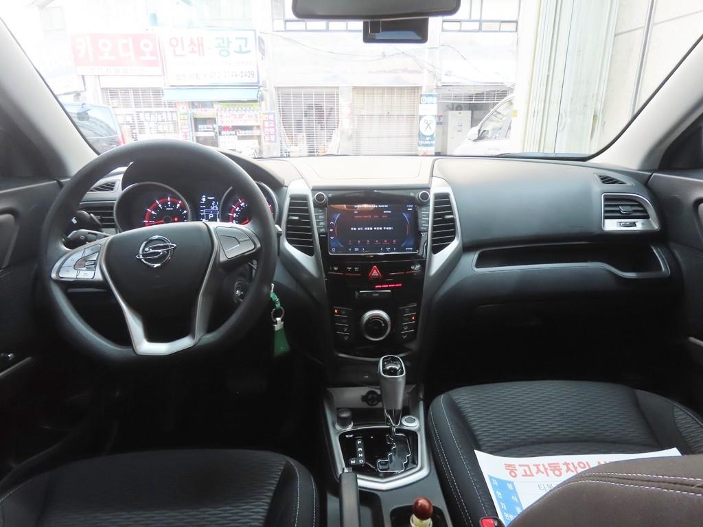 Ssangyong Tivoli - Vista 7