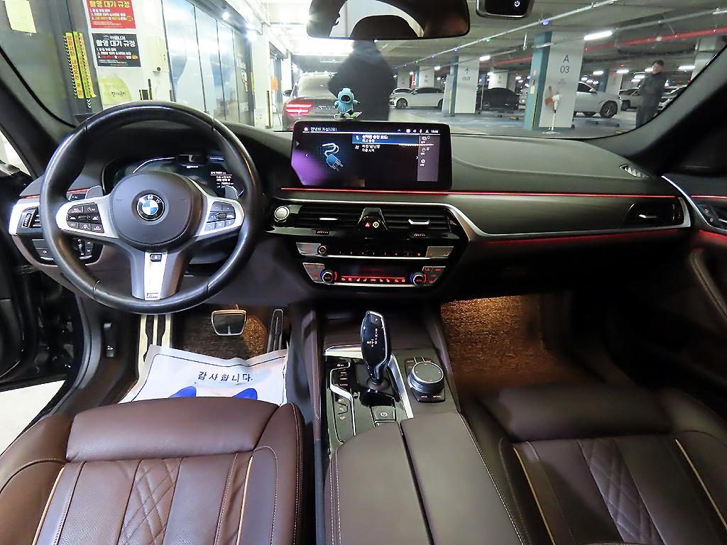 BMW 5 Series - Vista 10