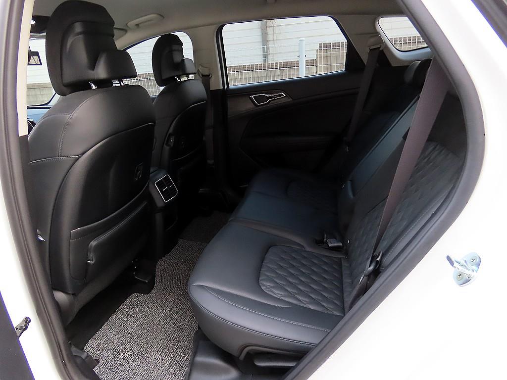 KIA Sportage - Vista 6