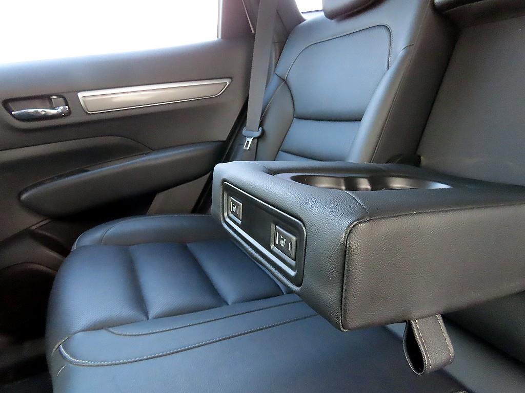 SAMSUNG QM6 2020 Blanco - Importación desde Corea - HF Imports Iquique - Foto 16