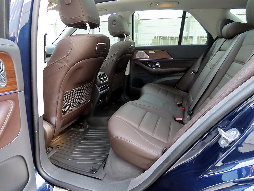 Mercedes Benz GLE Class - Vista 6