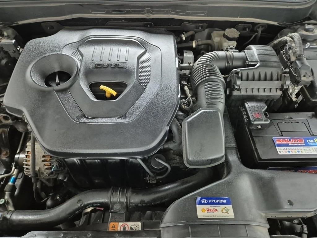 HYUNDAI Sonata - Vista 5