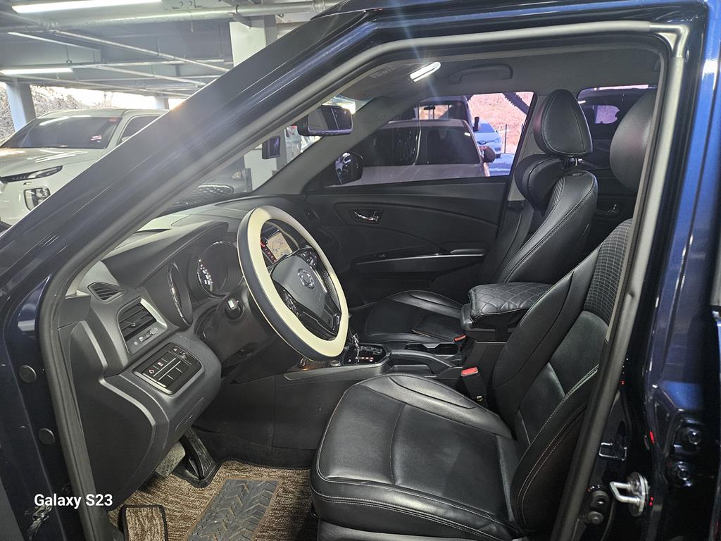 Ssangyong Tivoli 2018 Azul - Importación desde Corea - HF Imports Iquique - Foto 17