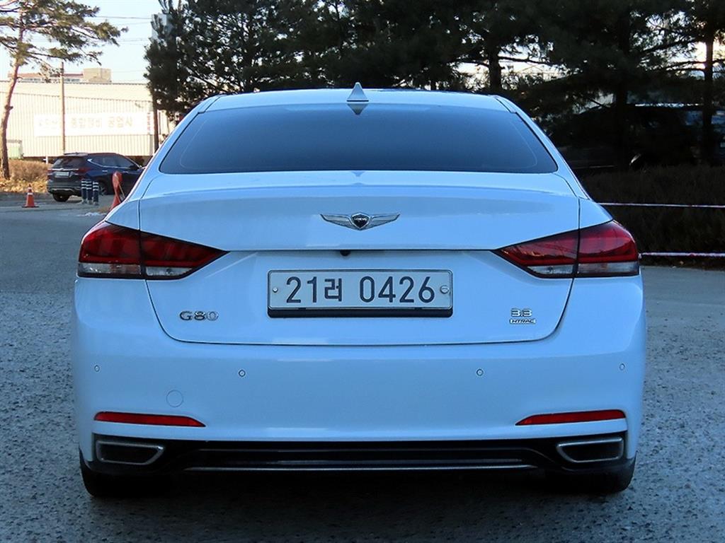 Genesis G80 - Vista 4