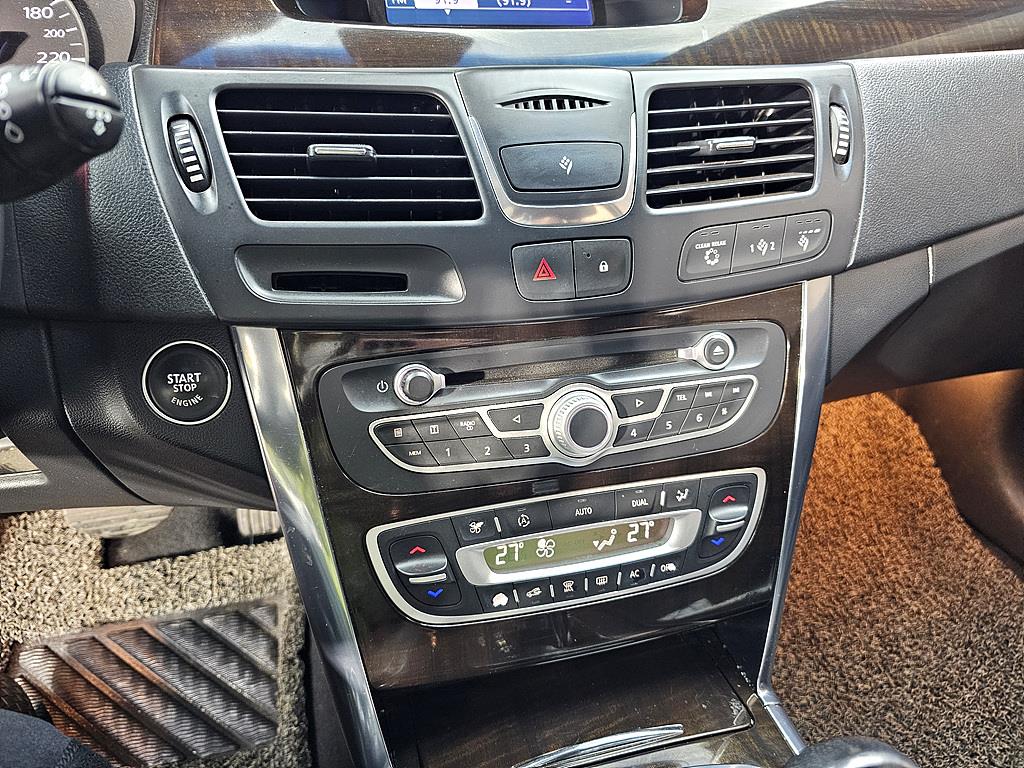 SAMSUNG SM5 2010 Negro - Importación desde Corea - HF Imports Iquique - Foto 16