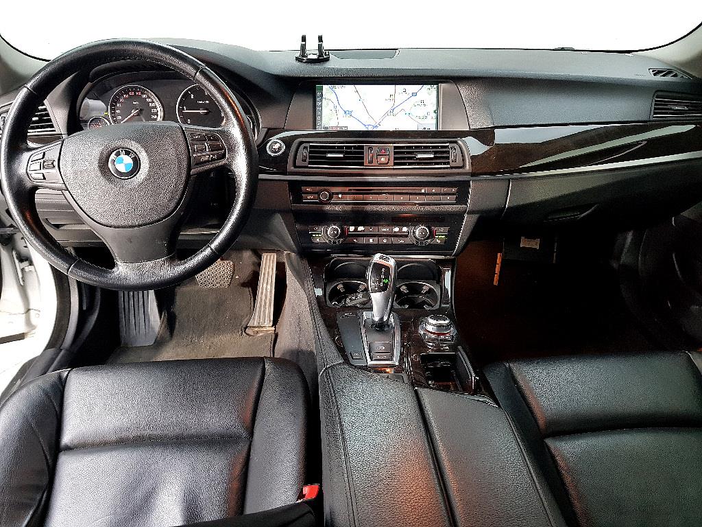 BMW 5 Series - Vista 5