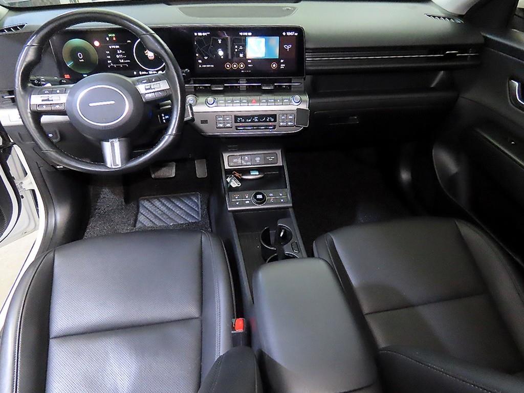 HYUNDAI Kona - Vista 10