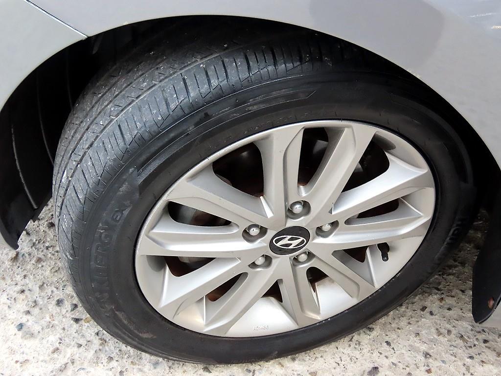 HYUNDAI Avante 2014 Gris - Importación desde Corea - HF Imports Iquique - Foto 20