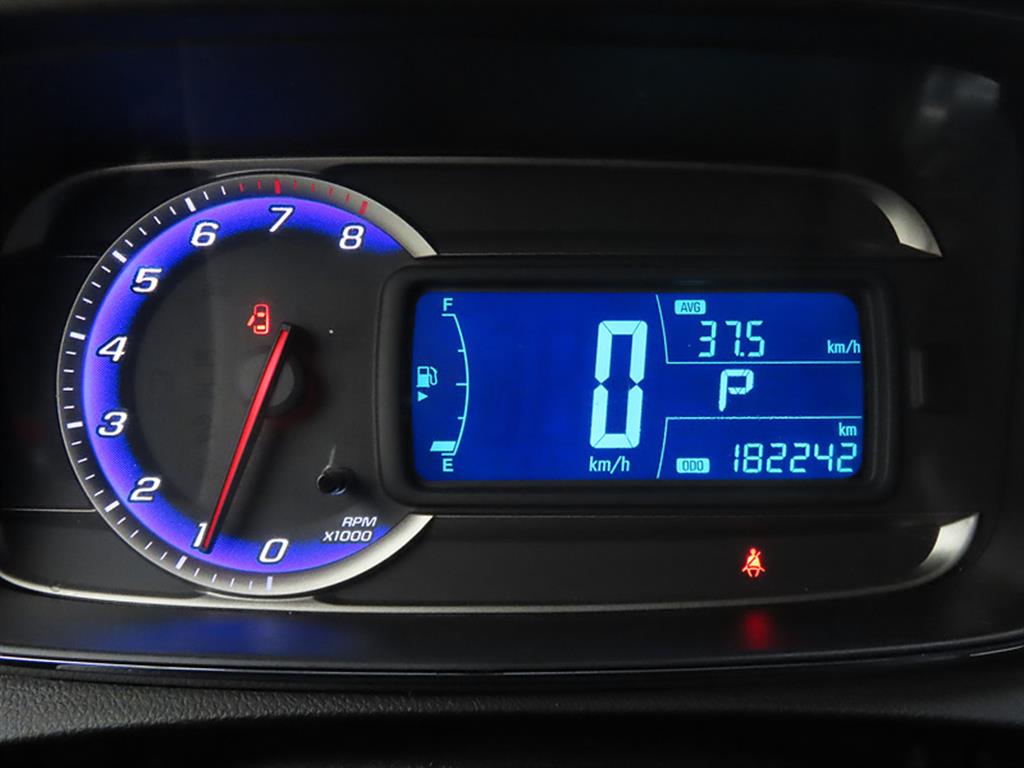 Chevrolet Trax - Vista 9